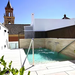 https://amadeus-hotel-sevilla.es-andalucia.com